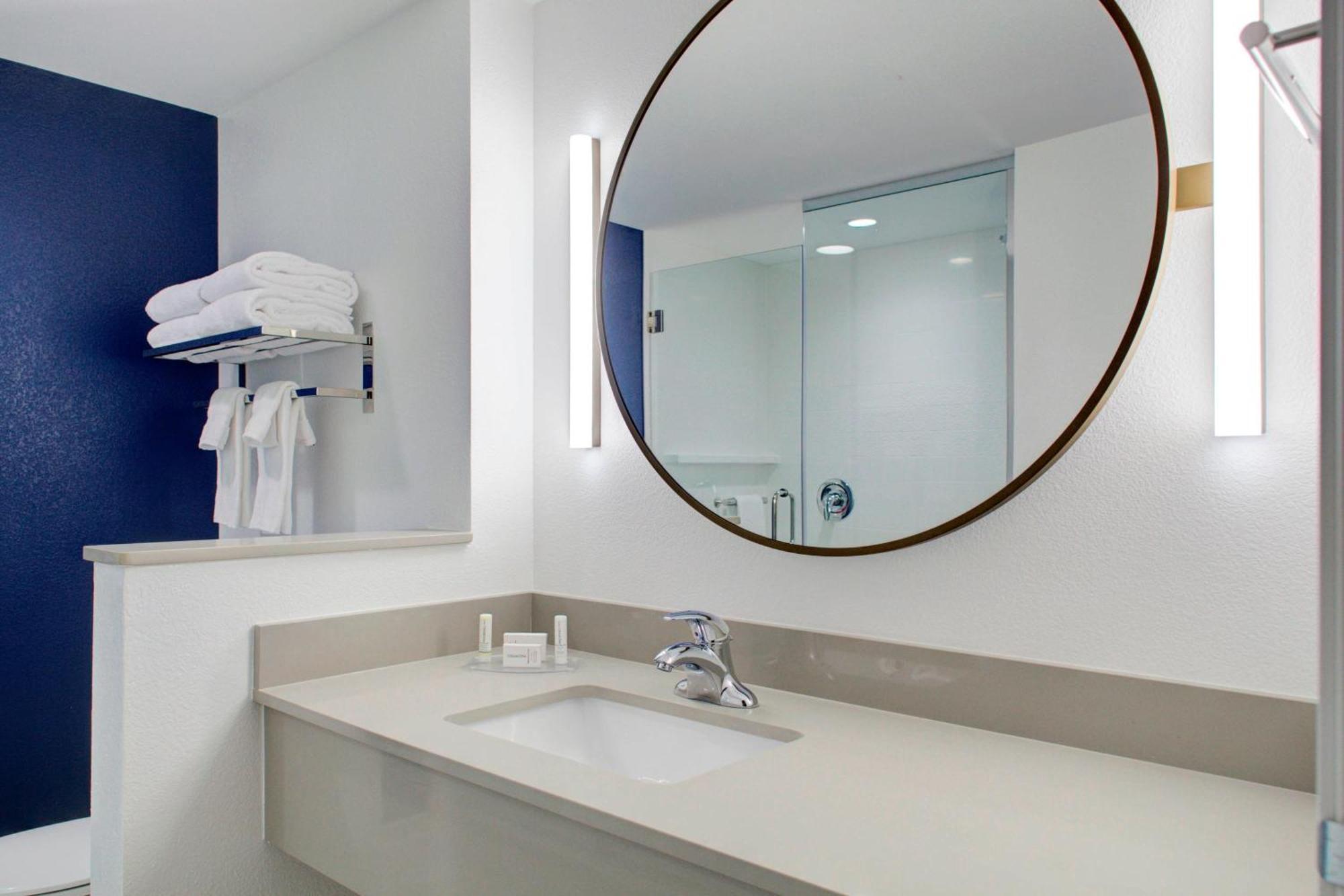 Fairfield Inn & Suites By Marriott Boulder Broomfield/Interlocken Екстер'єр фото